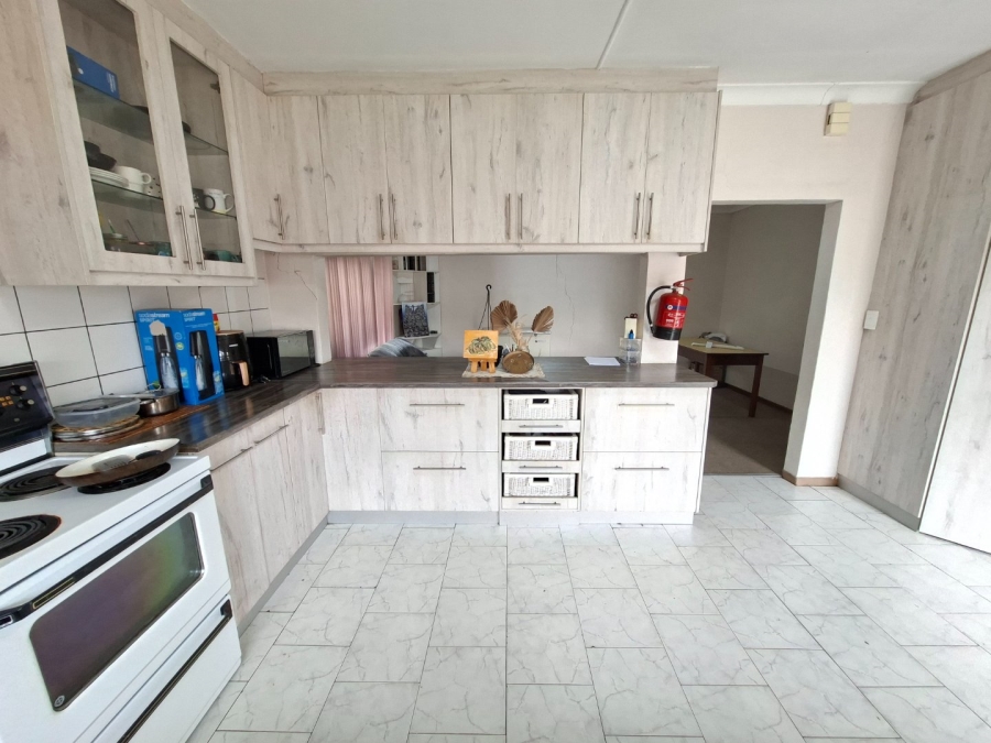 6 Bedroom Property for Sale in Universitas Free State